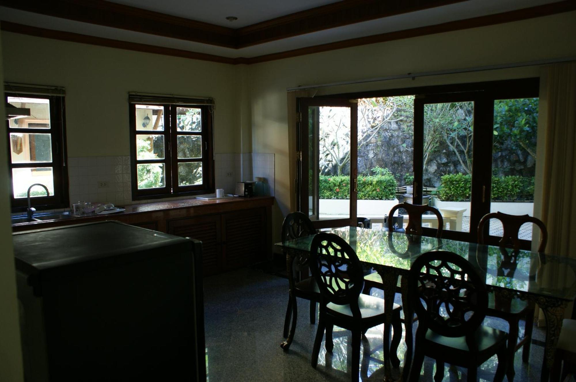 Prince Edouard Apartments & Resort Sha Extra Plus Patong Εξωτερικό φωτογραφία